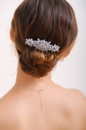 PEIGNE MARIEE<BR>Elise