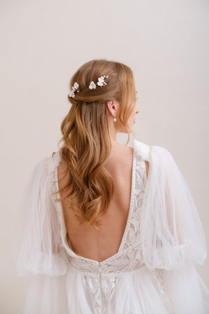 PICS A CHIGNON MARIAGE<BR>Camélia (lot de 3 pics)