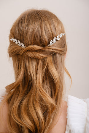 PICS A CHIGNON STRASS<BR>Ange (lot de 2)