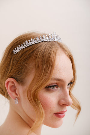 DIADEME MARIEE PRINCESSE <BR>Victoire
