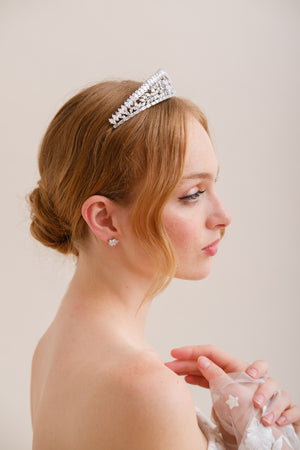 COURONNE MARIEE<BR>Justine