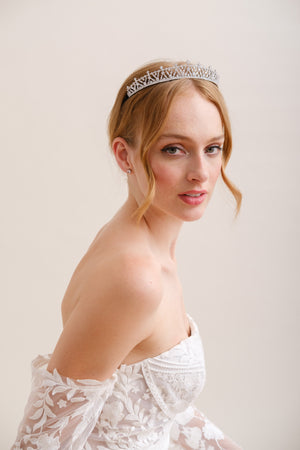 TIARE MARIEE <BR>Jeanne