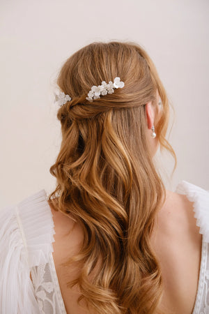 CLIP CHEVEUX MARIEE<BR>Iris