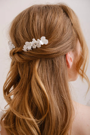 CLIP CHEVEUX MARIEE<BR>Iris