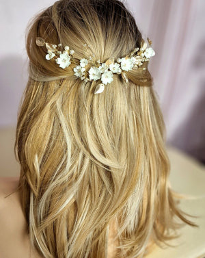 PEIGNE FLEURI<BR>Fleur