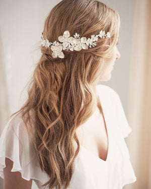 ACCESSOIRE CHEVEUX FLEUR MARIAGE<BR>Chloé Floral - MP Paris