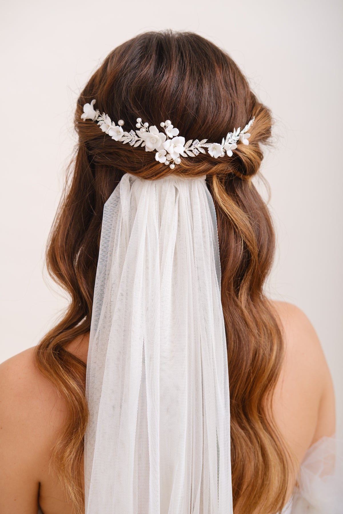 HEADBAND MARIAGE FLEURI &lt;BR&gt;Gabrielle