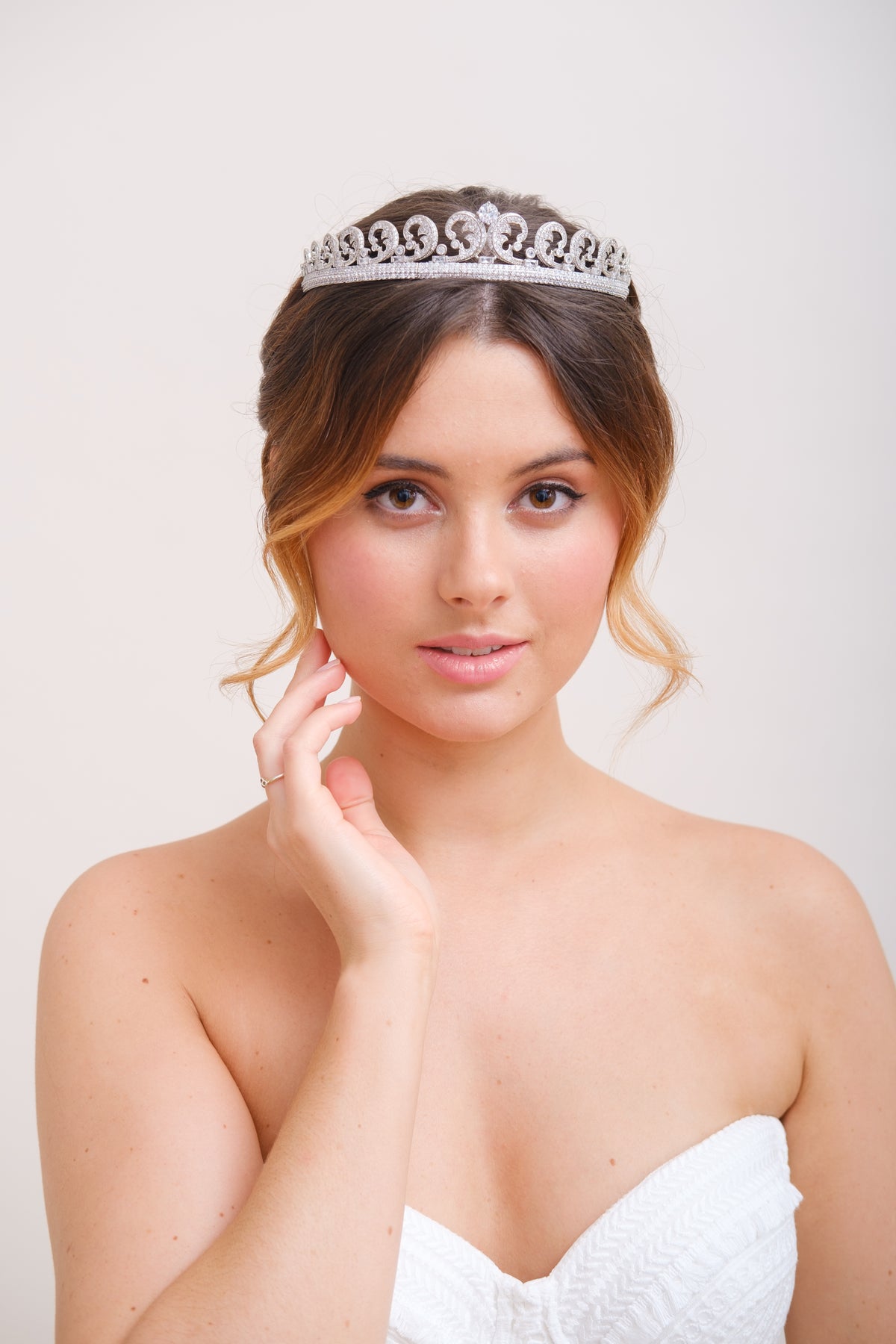 COURONNE MARIEES&lt;BR&gt;Kate