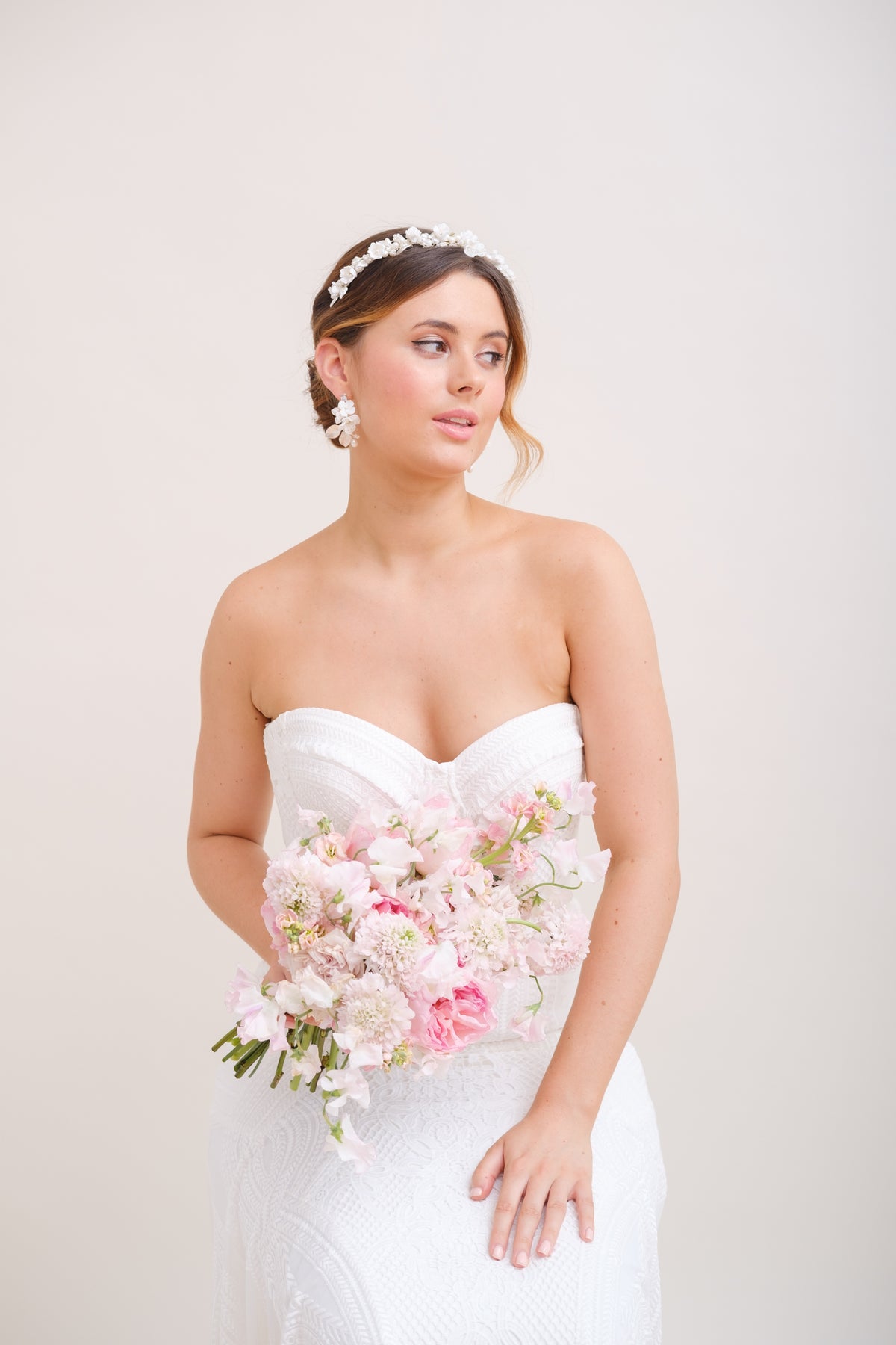 COURONNE DE FLEURS MARIEE&lt;BR&gt;Perrine