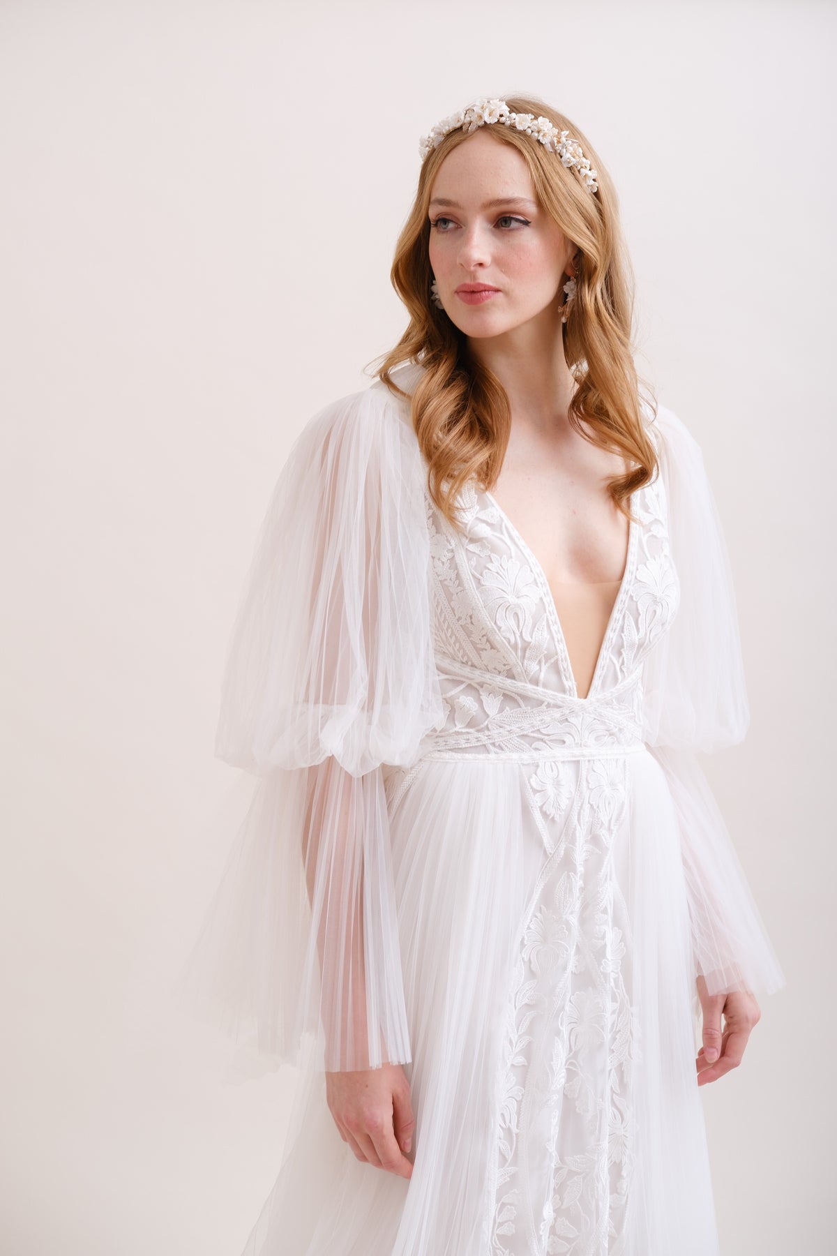 COURONNE DE FLEURS MARIEE&lt;BR&gt;Perrine