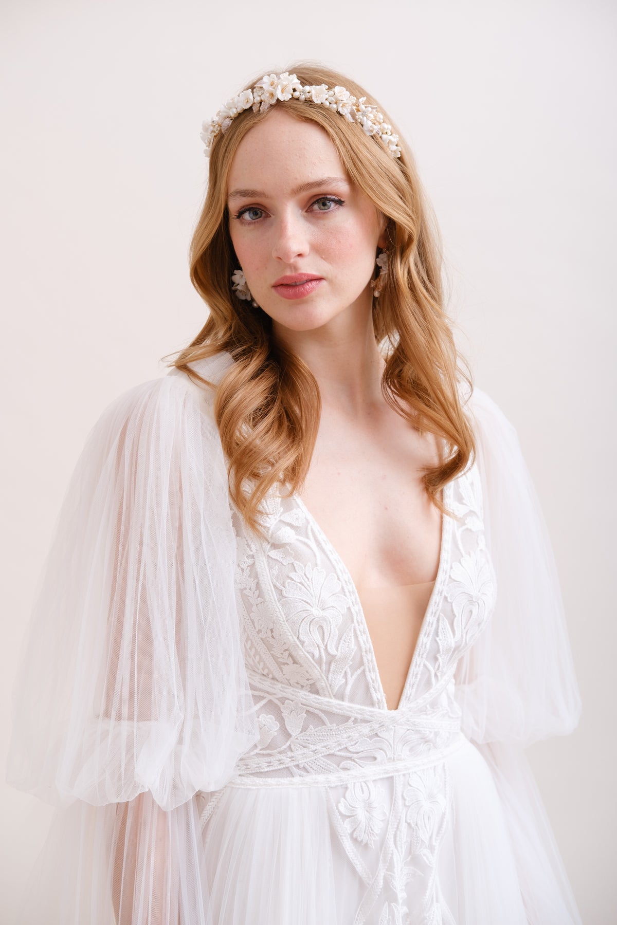 COURONNE DE FLEURS MARIEE&lt;BR&gt;Perrine