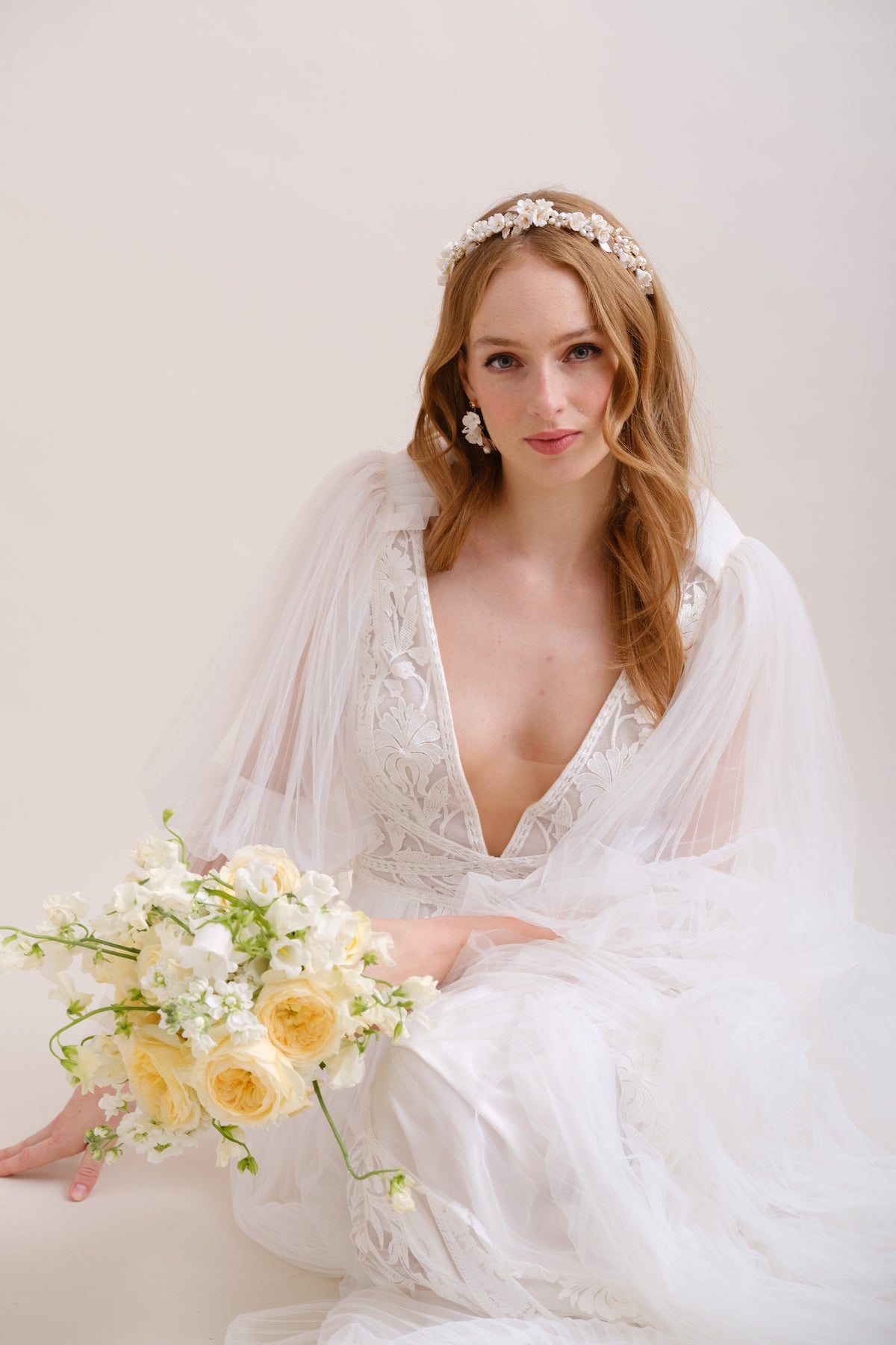 COURONNE DE FLEURS MARIEE&lt;BR&gt;Perrine