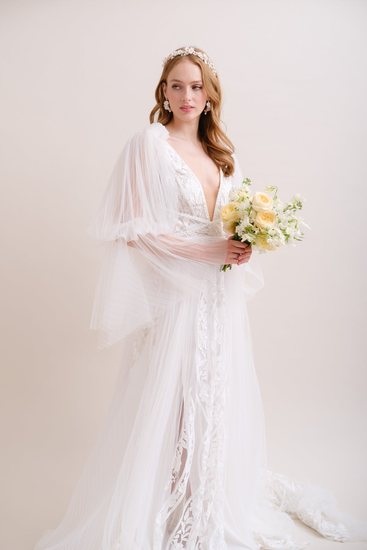 COURONNE DE FLEURS MARIEE&lt;BR&gt;Perrine