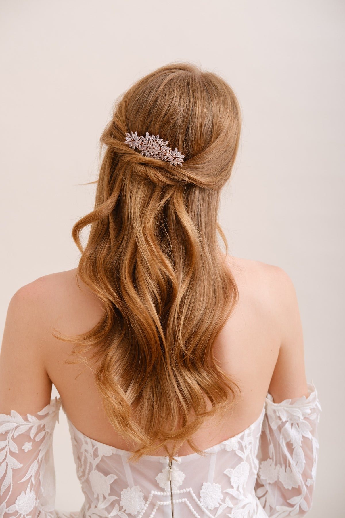 PEIGNE MARIEE&lt;BR&gt;Elise