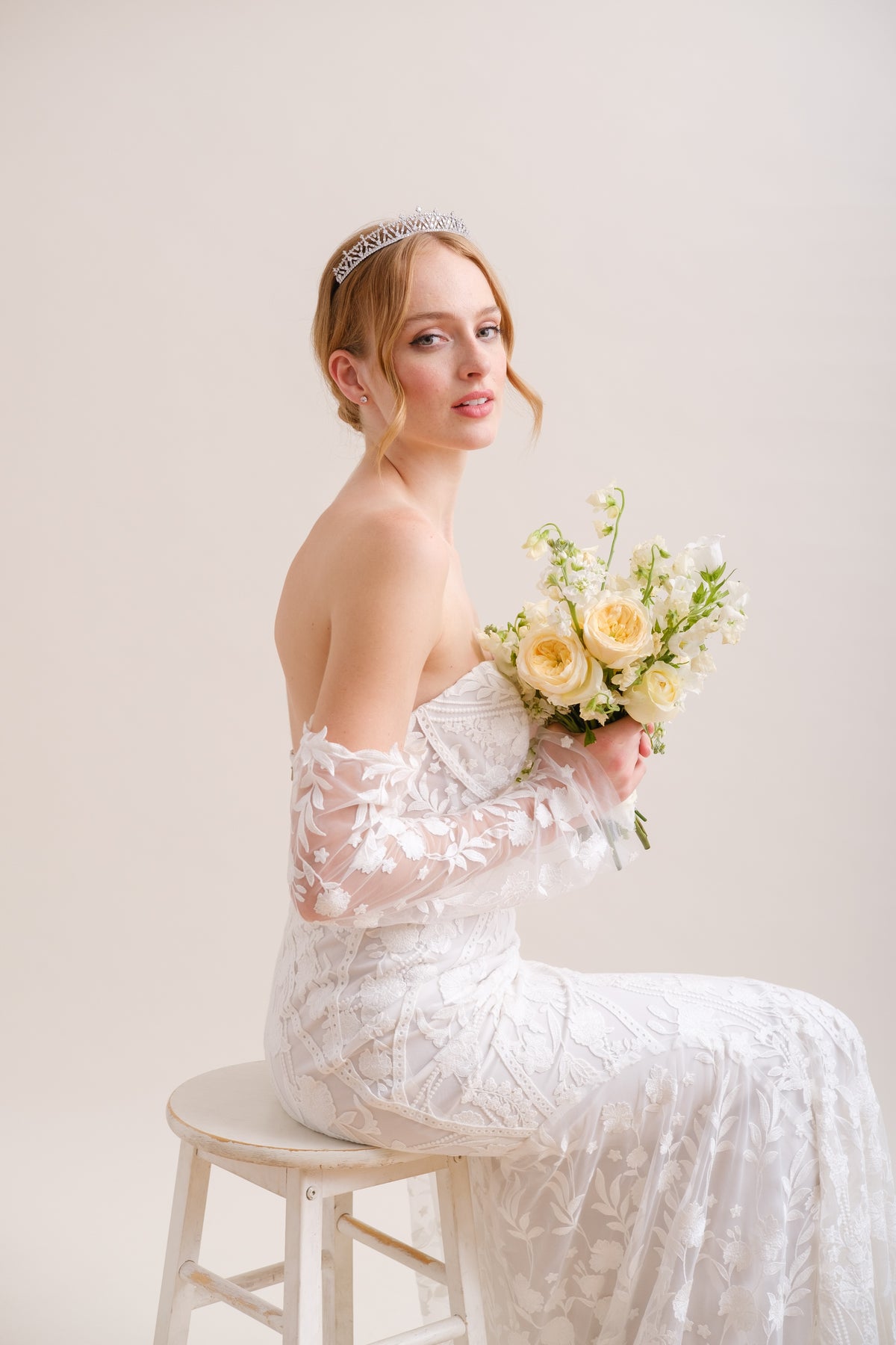 TIARE MARIEE &lt;BR&gt;Jeanne