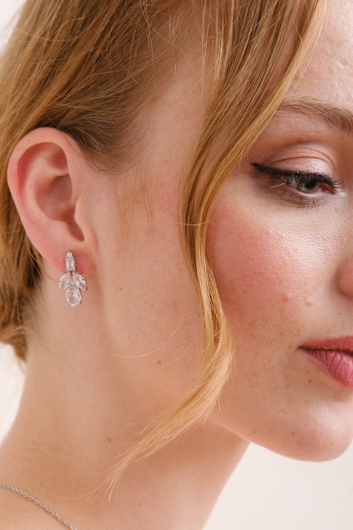 BOUCLES D OREILLES MARIÉE&lt;BR&gt;Christine