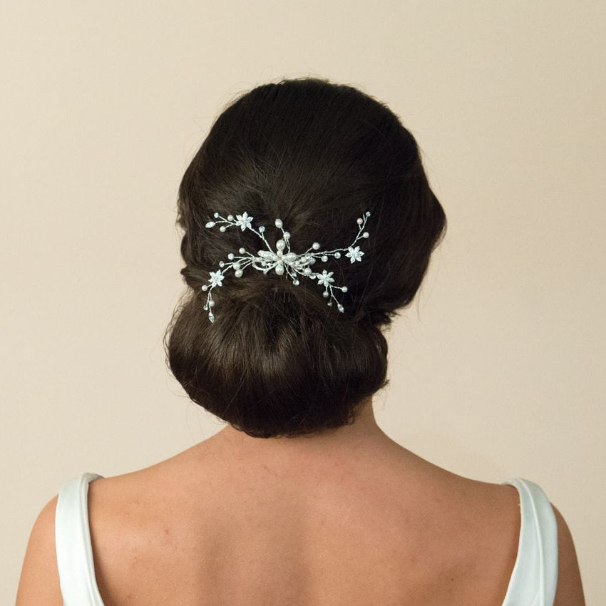 BIJOU DE TETE&lt;BR&gt;Silver Pearl Spray Comb - MP Paris