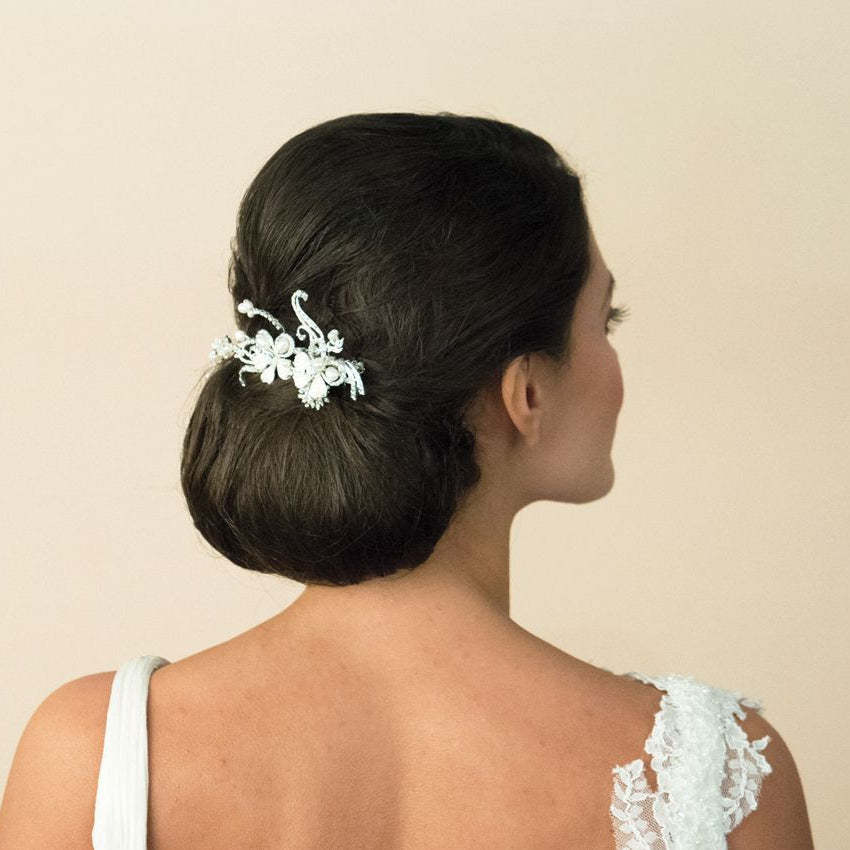 BIJOU CHEVEUX MARIAGE&lt;BR&gt;Silver Pearl Scroll Comb - MP Paris