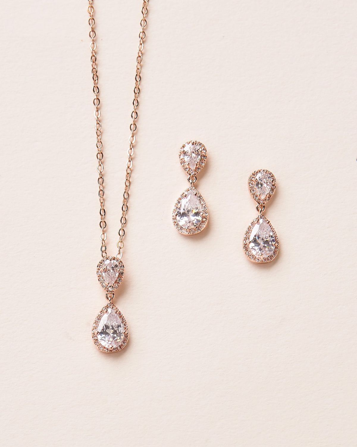 PARURE DEMOISELLE D&#39;HONNEUR&lt;BR&gt;Georgia