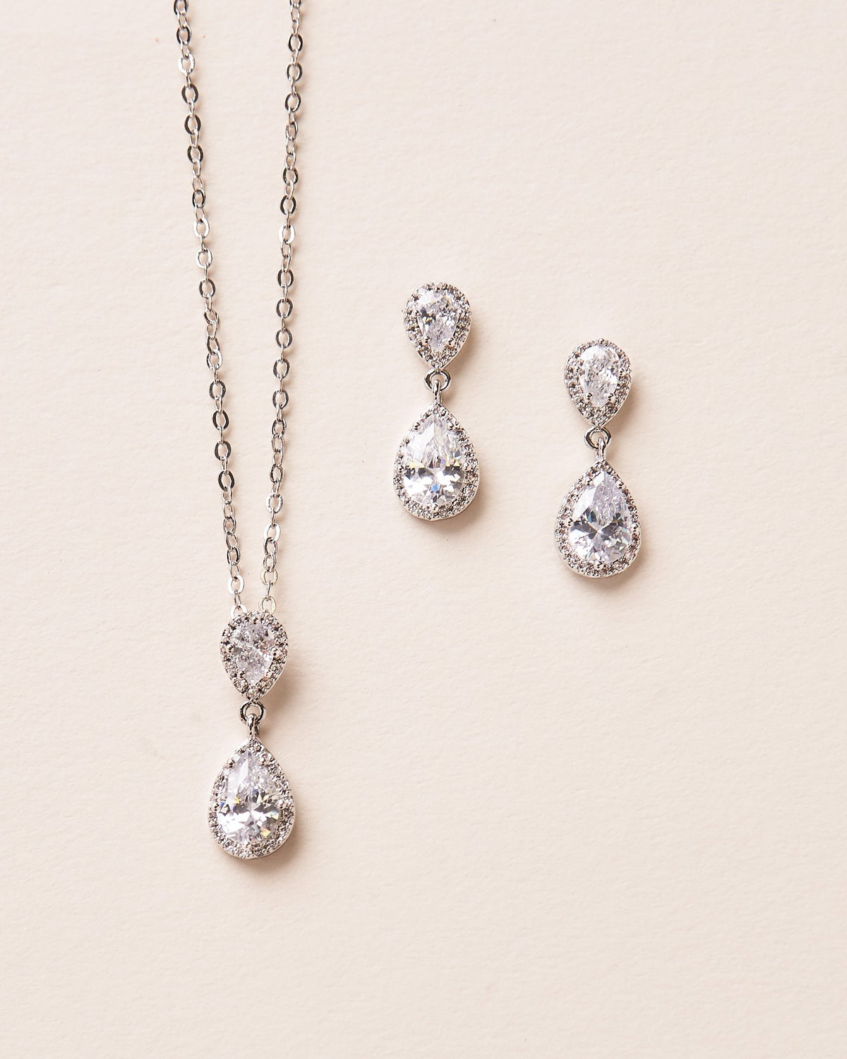 PARURE DEMOISELLE D&#39;HONNEUR&lt;BR&gt;Georgia