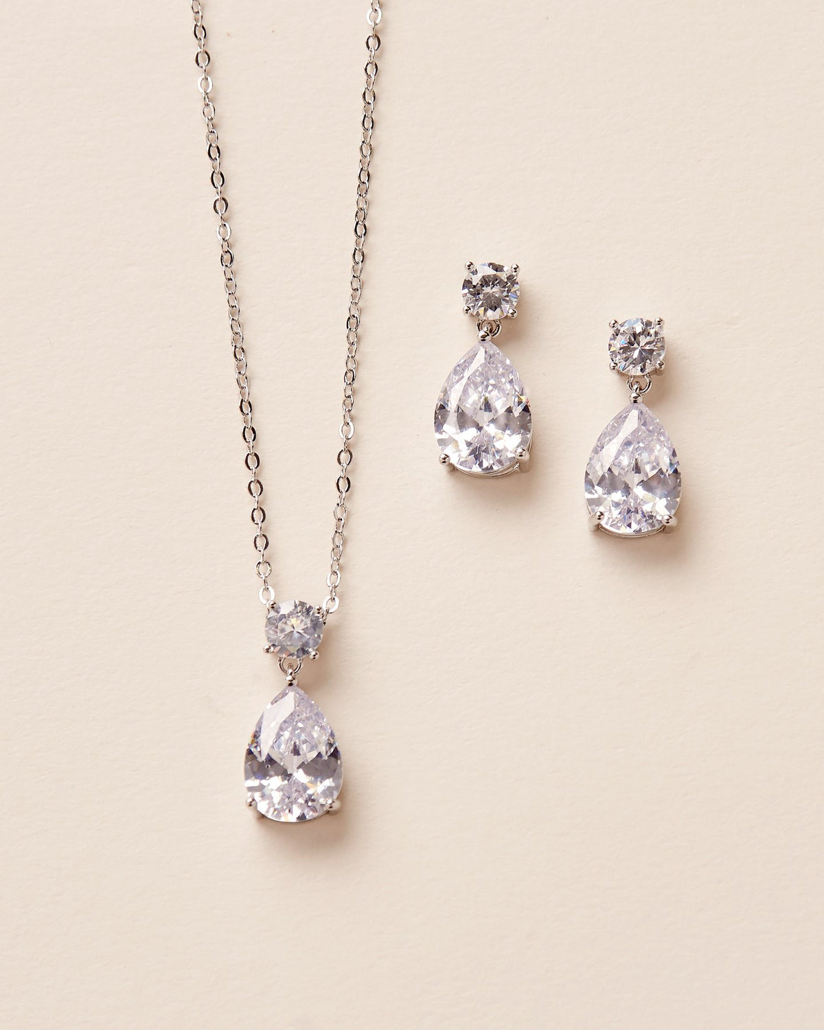 PARURE DEMOISELLE D&#39;HONNEUR&lt;BR&gt;Chris