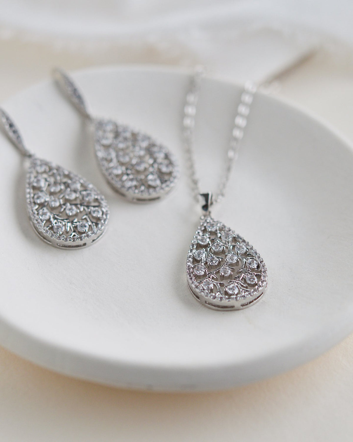 BIJOUX POUR TEMOINS&lt;BR&gt;Genesis