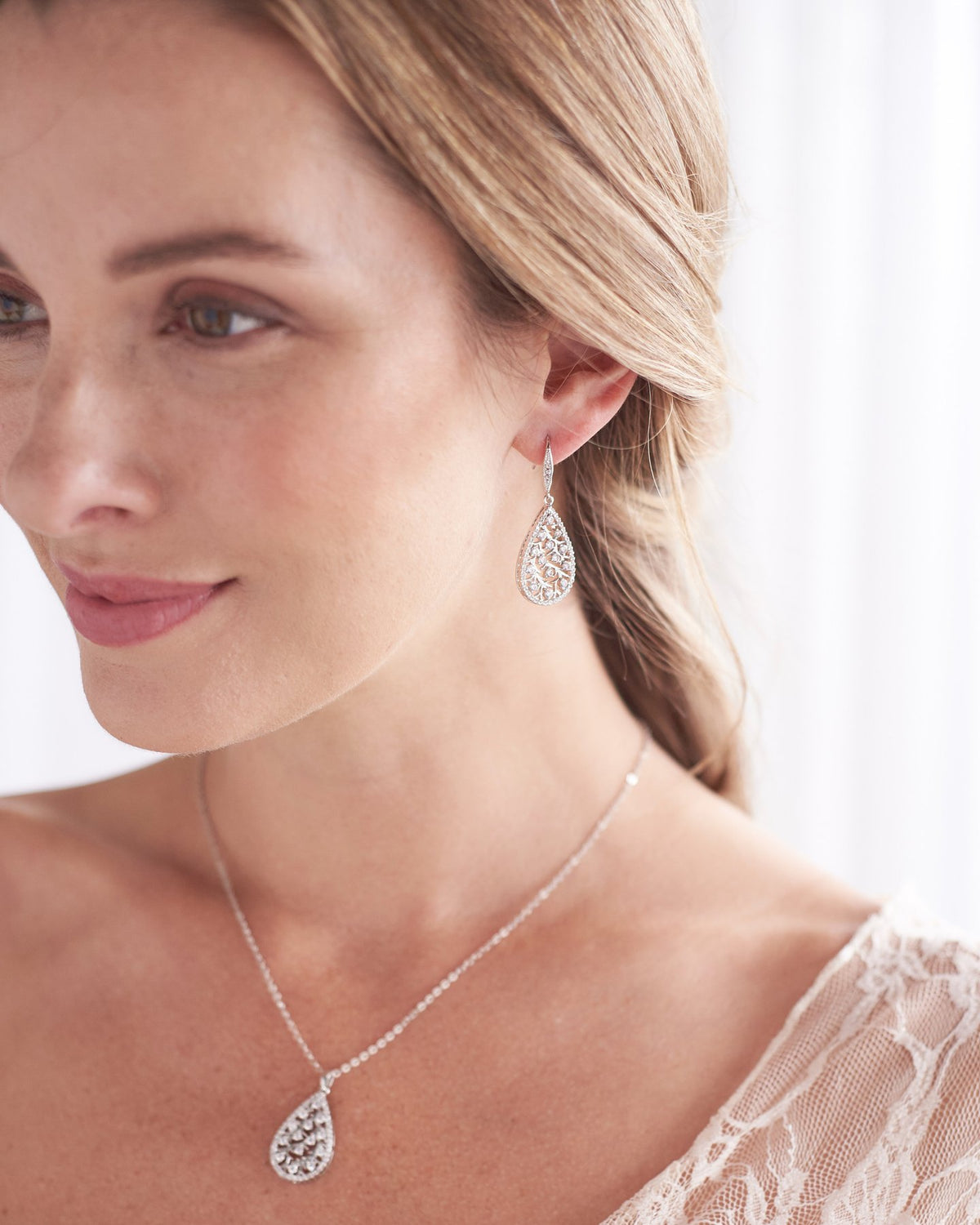 BIJOUX POUR TEMOINS&lt;BR&gt;Genesis