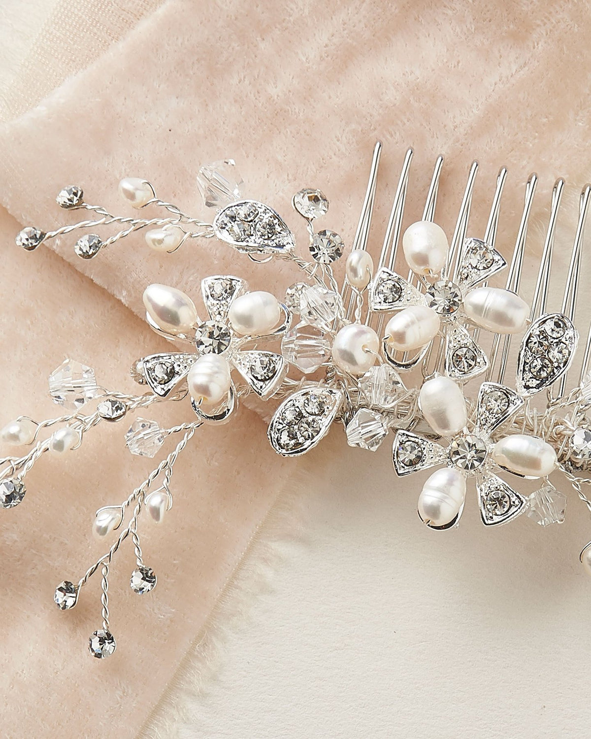 BIJOU DE TÊTE BOHO&lt;BR&gt;Angela Or