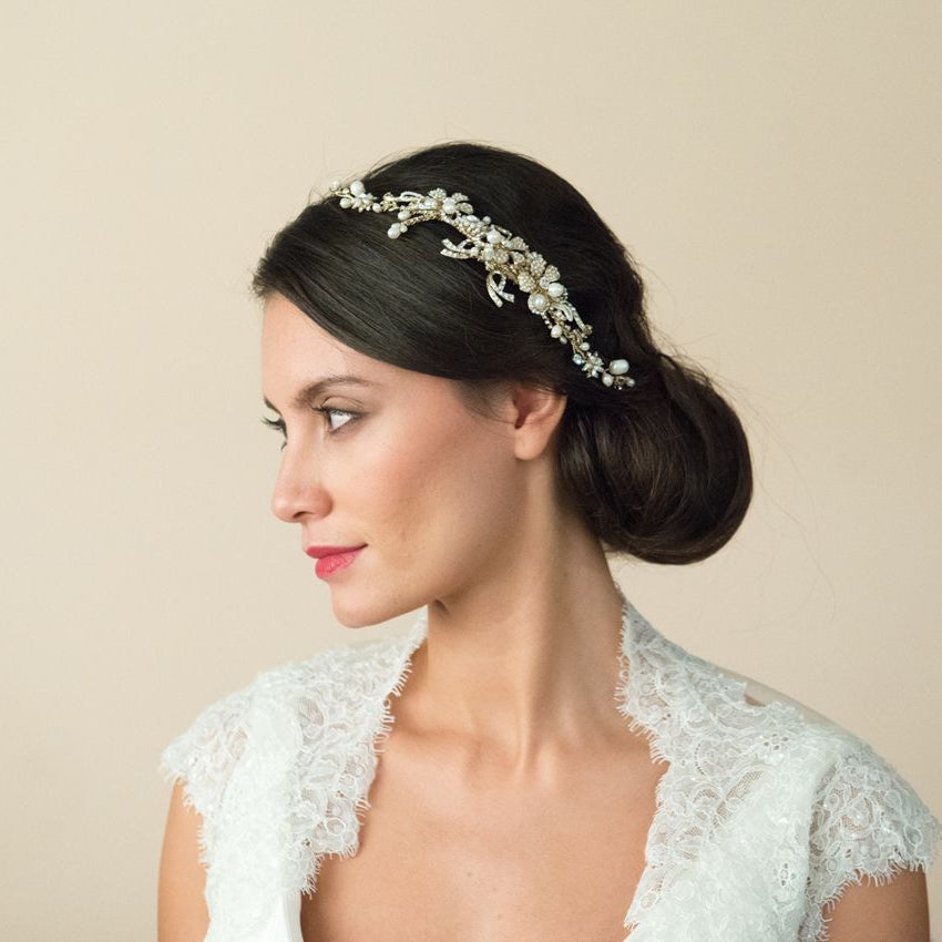 ACCESSOIRE DE CHEVEUX&lt;BR&gt;Gold Pearl Crescent Comb - MP Paris